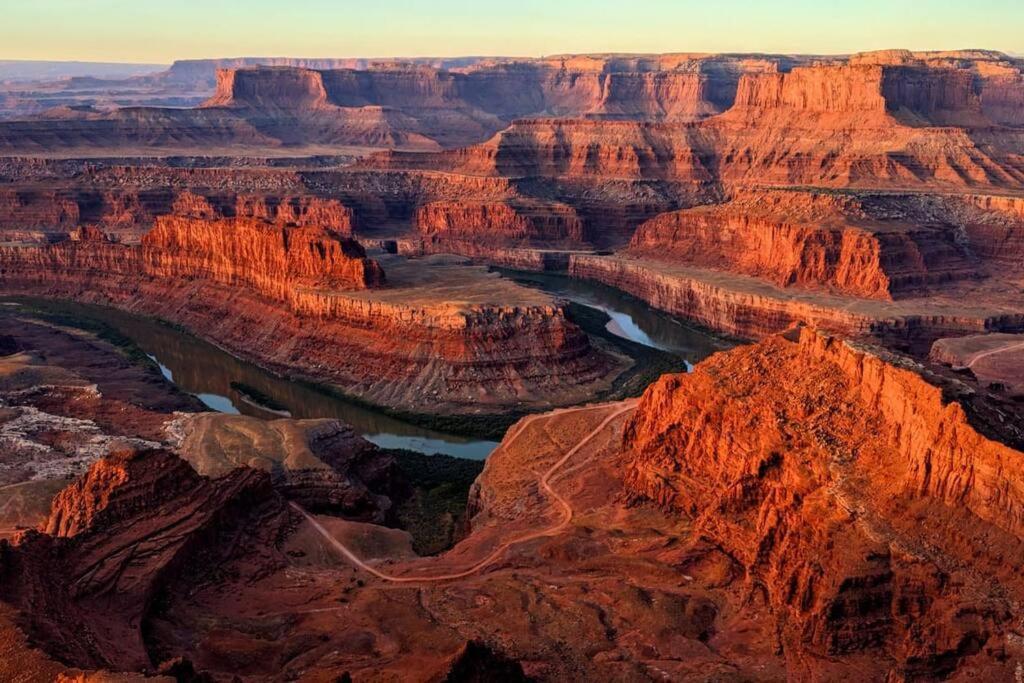 Luxury Downtown Rental Moab Luaran gambar