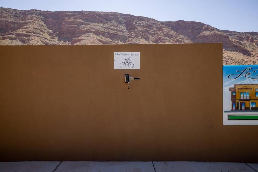 Luxury Downtown Rental Moab Luaran gambar